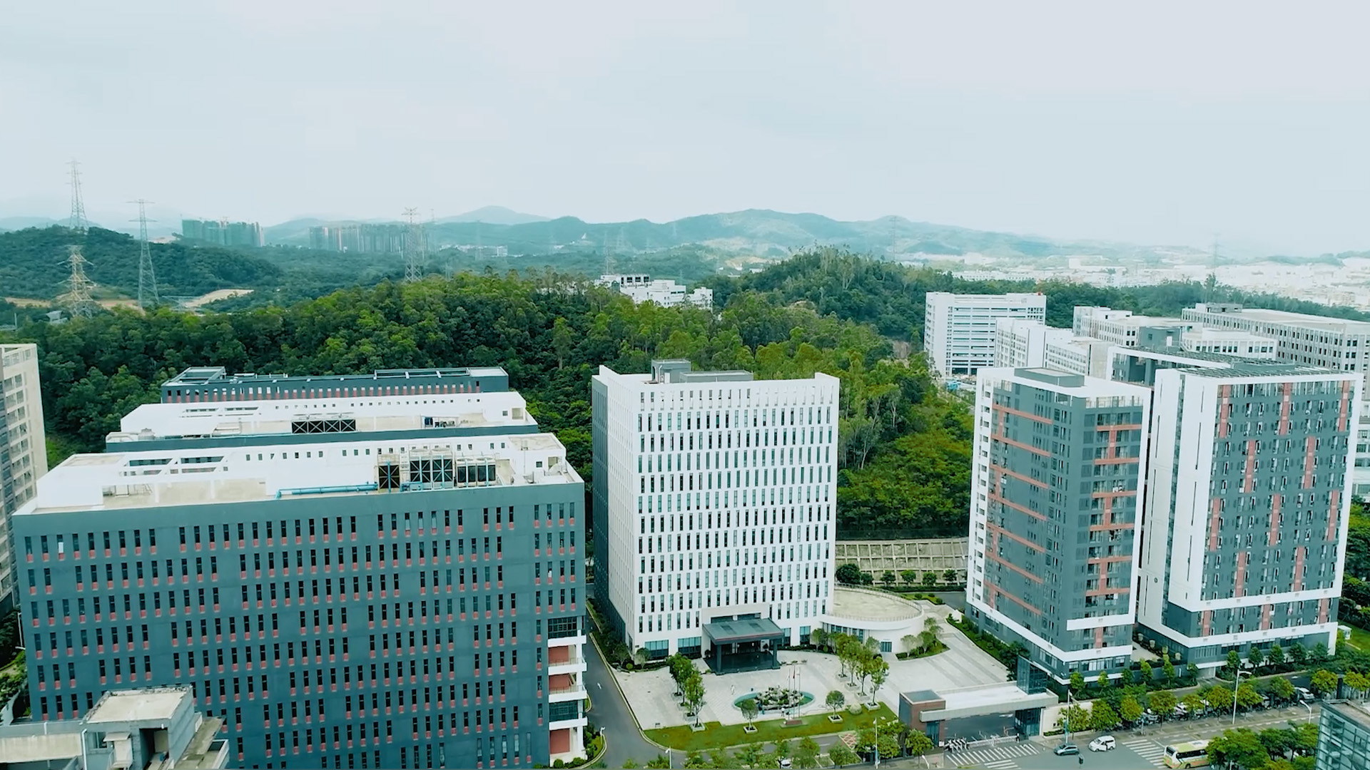 绿色效果单出炉！pa集团官网入口乐成获评2025年深圳市绿色工厂